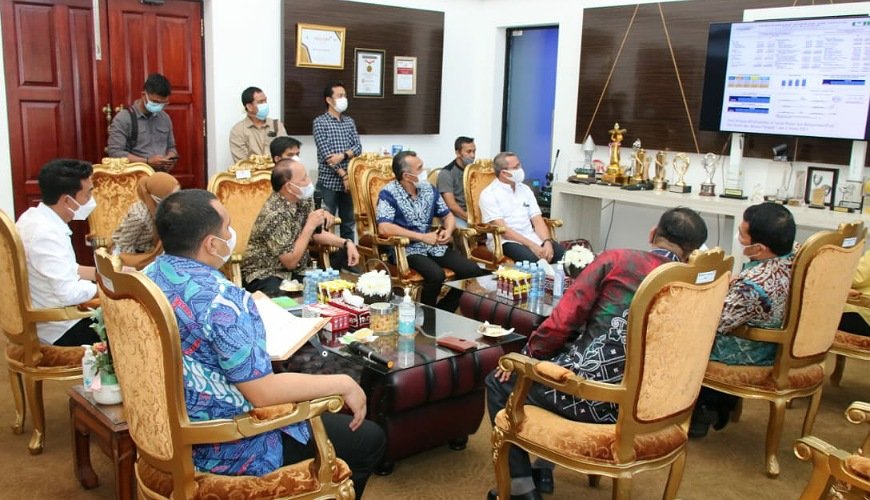 Bupati Hadiri Ekspose Jajaran Direksi dan Pengawas PDAM Intan Banjar di