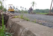 Dinas PUPRP Rekonstruksi Jalan Pandan Sari – Tatah Bangkal, Pasangan Batu Bahu Jalan Terancam Ambrol