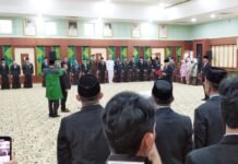 Gubernur Kalsel Lantik Syarifuddin Sebagai Pejabat Definitif Sekdaprov Kalsel