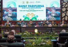 Lapsus : Dewan Gelar Paripurna Hari Jadi Kota Banjarmasin Ke-499 Tahun 2025