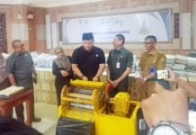 DPRD Kota Banjarbaru Musnahkan Arsip Inaktif Keuangan
