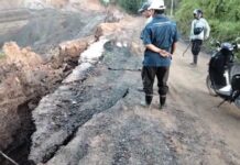 Jalan di Desa Gunung Ulin Ambrol Dampak Aktivitas Tambang Batu Bara