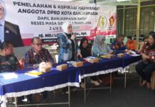 Hj Neli Listriani Sambangi Warga Gang Pendamai, Disambut Hangat dan Serap Aspirasi