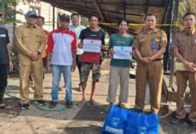 Dua Rumah Terbakar di Desa Jambu Raya, Pemkab Banjar Salurkan Bantuan Seketika