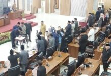 Tujuh Fraksi Sepakat, Empat Raperda Kabupaten Banjar Menuju Jadi Perda