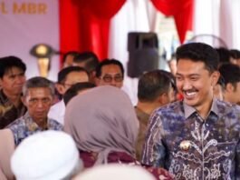 40 MBR di Martapura Timur Terima SHM Program PTSL, Bupati: Jangan Digadaikan