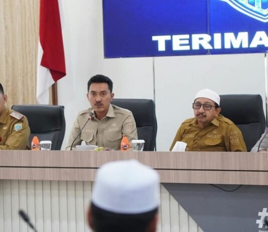 Jelang Momen 5 Rajab Sekumpul, Bupati Ingatkan Pentingnya Adab Melayani Jemaah